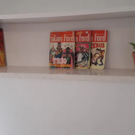 Alan Ford Daire *